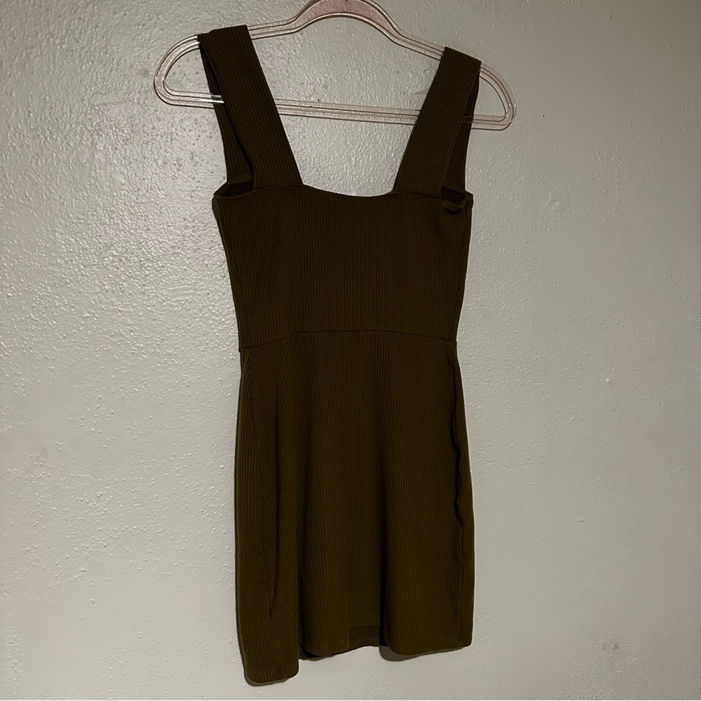 ReformationGreen L Laurena Knit In Dark Olive - Picture 4 of 10